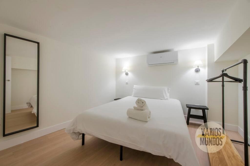 Nuevo Y Centrico Apt 7Px En Plena Plaza Del Carmen E2 Madrid Eksteriør billede